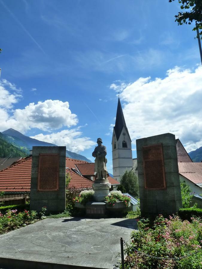 Bed and Breakfast Gaestehaus-Staats Obervellach Zewnętrze zdjęcie